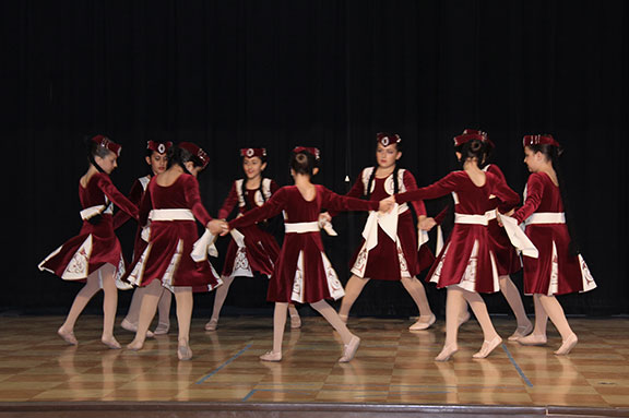 Armenian-music-and-dance